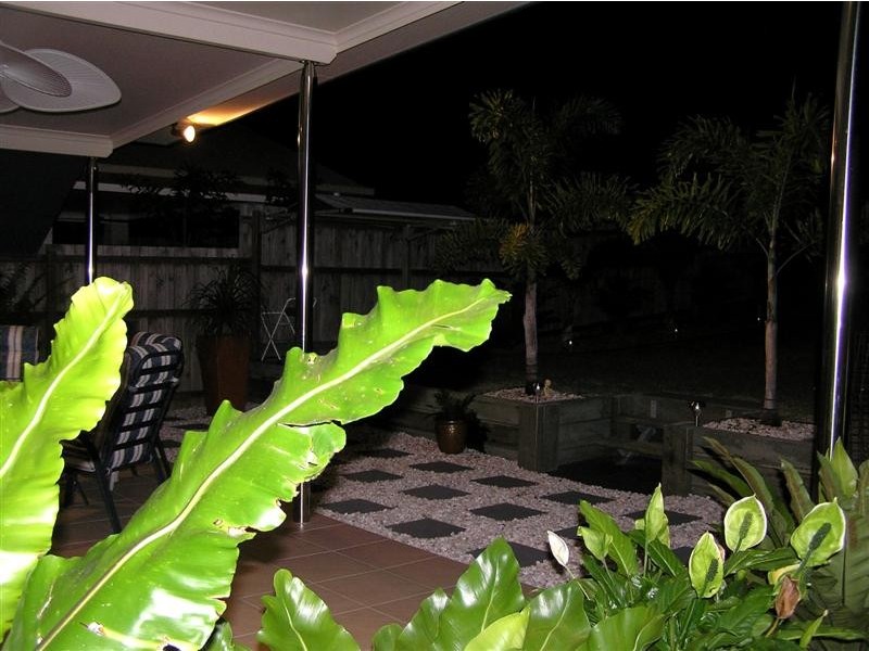 8 Brennan Road, Scarborough QLD 4020