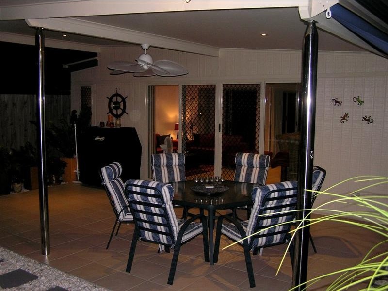 8 Brennan Road, Scarborough QLD 4020