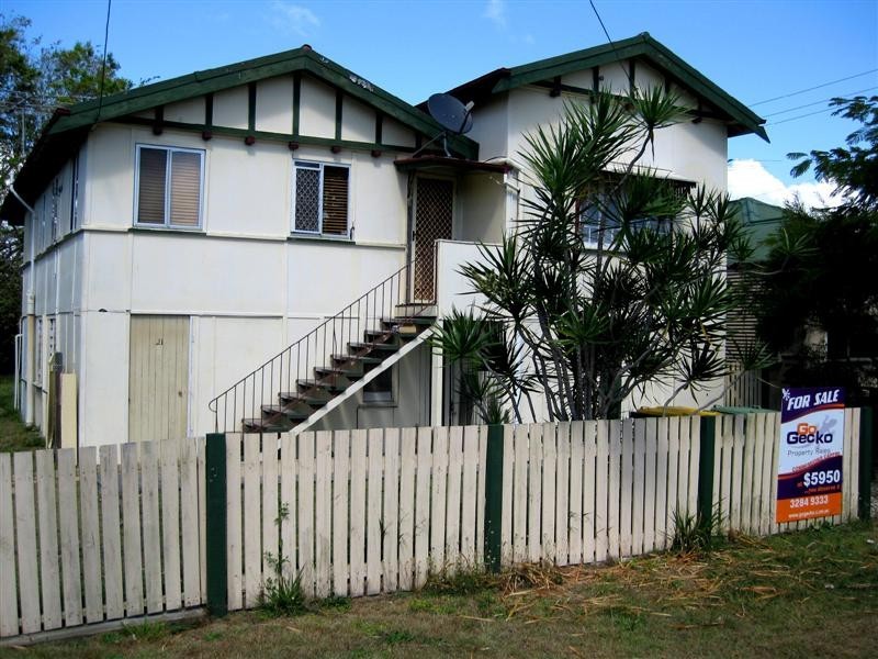 21 Roland Street, Clontarf QLD 4019