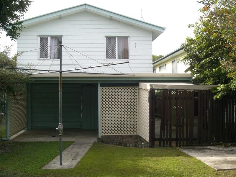 15 Ettie Street, Redcliffe QLD 4020