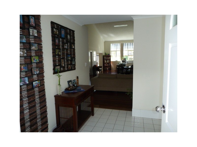 1/28 Mein Street, Scarborough QLD 4020