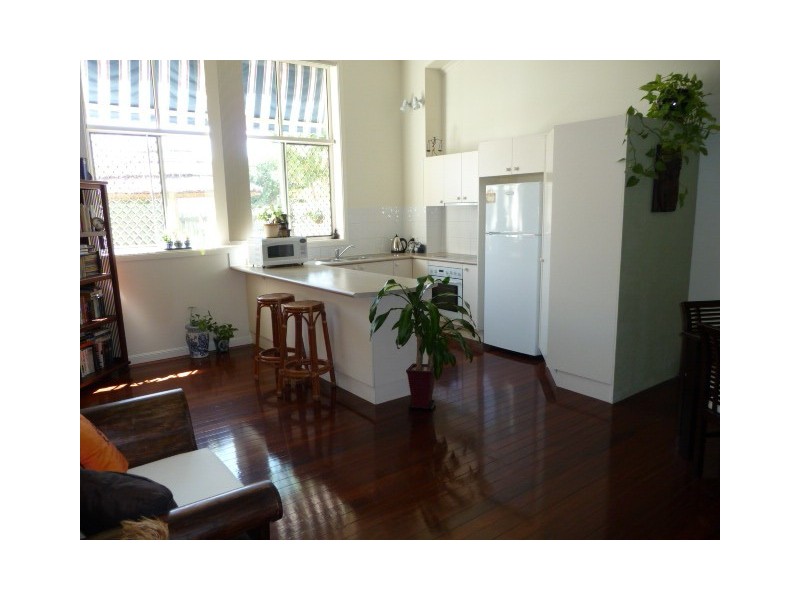 1/28 Mein Street, Scarborough QLD 4020