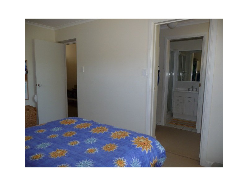 1/28 Mein Street, Scarborough QLD 4020