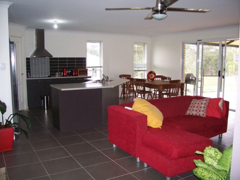 2 Riesling Court, Morayfield QLD 4506