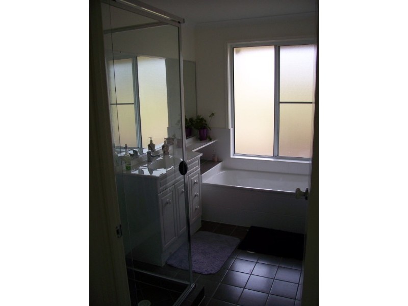 2 Riesling Court, Morayfield QLD 4506