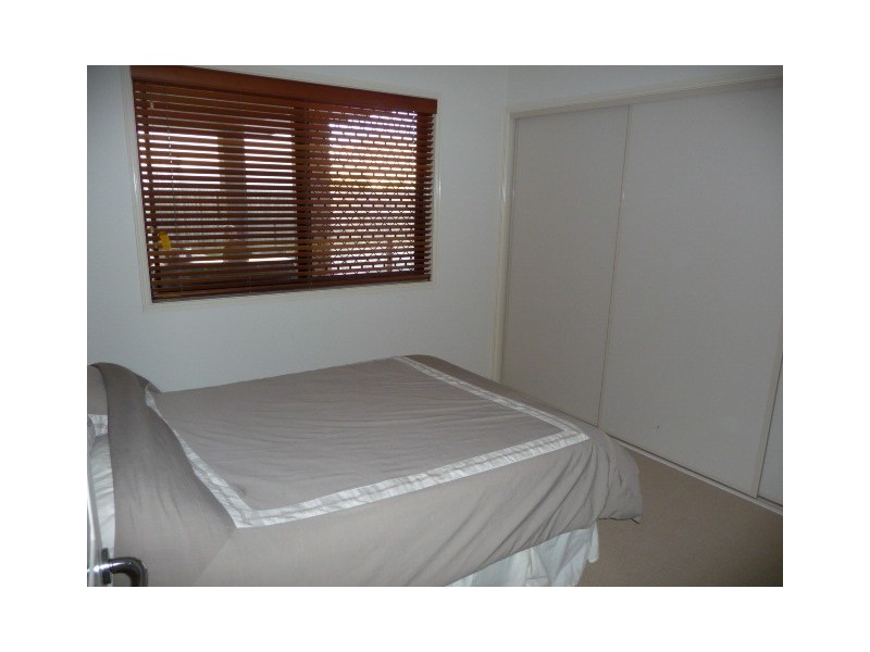 16 Central Lakes Drive, Caboolture QLD 4510