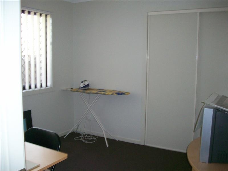 27A Leichhardt Avenue, Rothwell QLD 4022