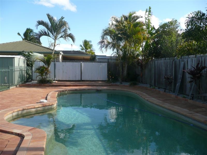 176 Bellmere Road, Bellmere QLD 4510
