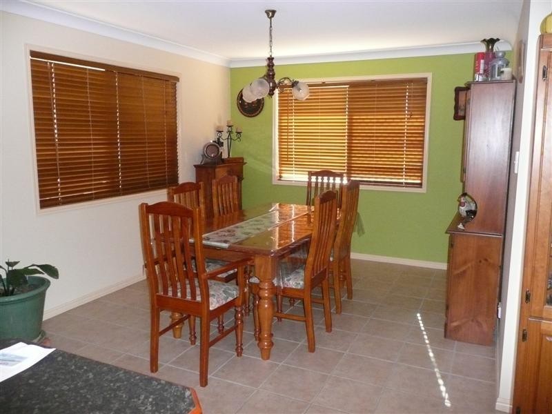 9 Maurice Avenue, Morayfield QLD 4506