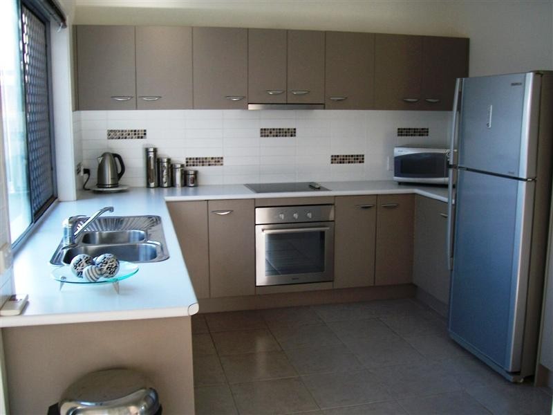 9 Amity Drive, Rothwell QLD 4022