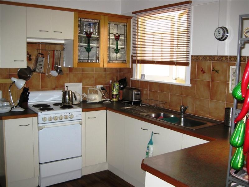 32 James Street, Scarborough QLD 4020