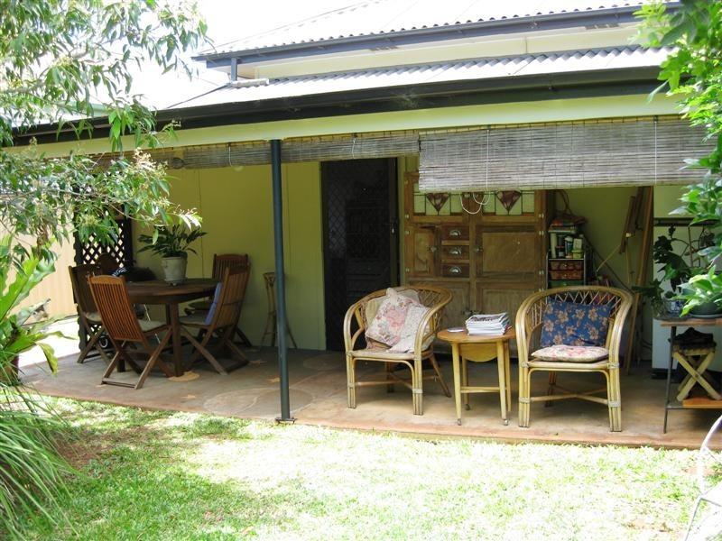 32 James Street, Scarborough QLD 4020