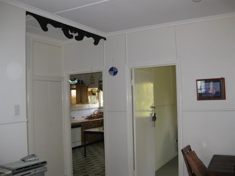 3 Louis Street, Redcliffe QLD 4020