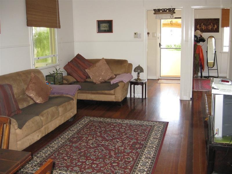 3 Louis Street, Redcliffe QLD 4020