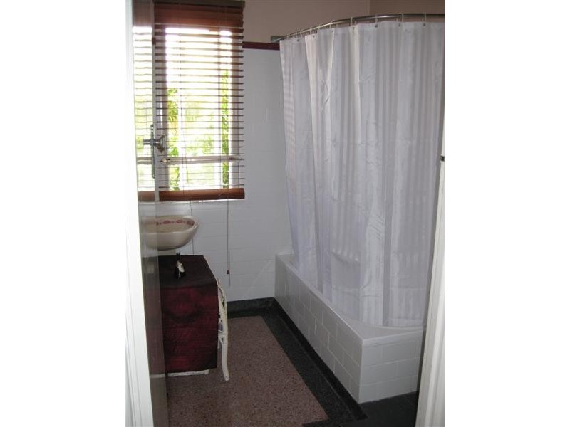 3 Louis Street, Redcliffe QLD 4020