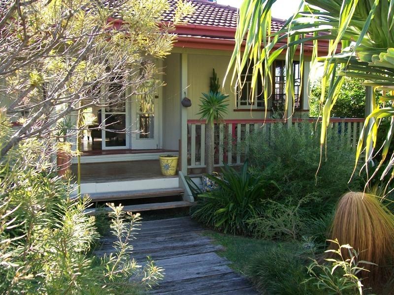 17 Sampson Street, Deception Bay QLD 4508