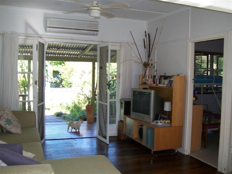 17 Sampson Street, Deception Bay QLD 4508