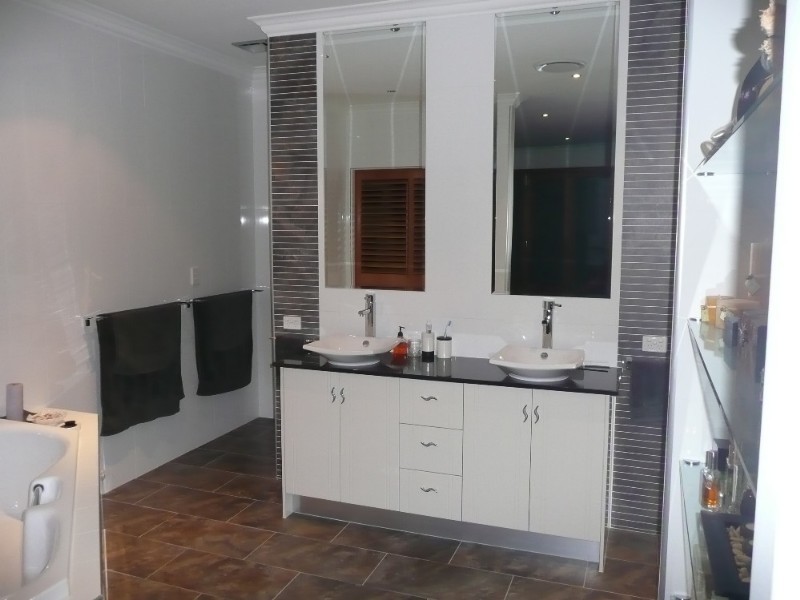 20 Raptor Parade, Banksia Beach QLD 4507