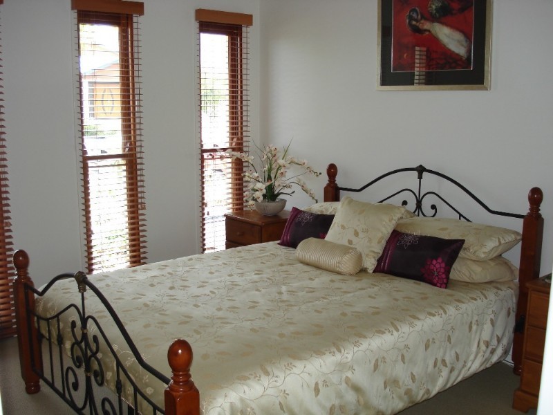 20 Raptor Parade, Banksia Beach QLD 4507