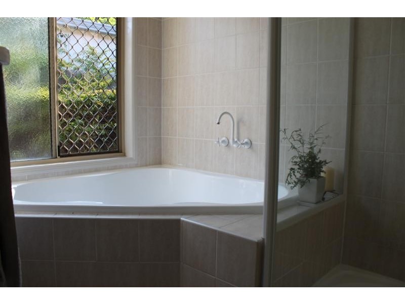 71 Gynther Road, Rothwell QLD 4022