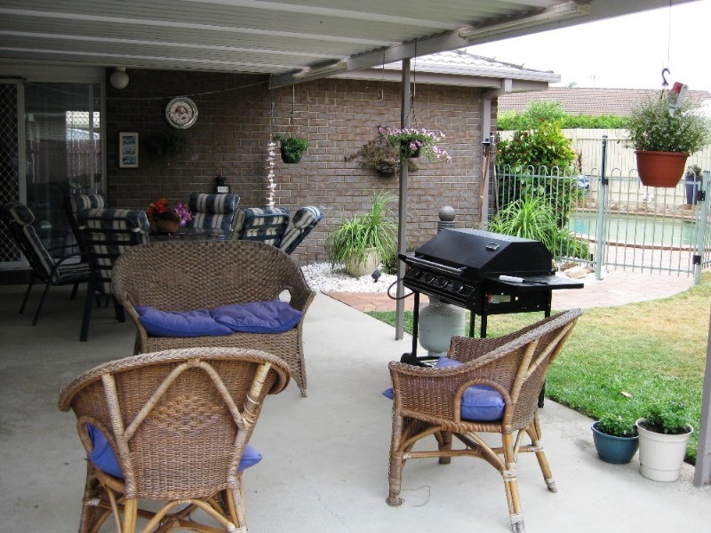 19 Linthaven Drive, Rothwell QLD 4022