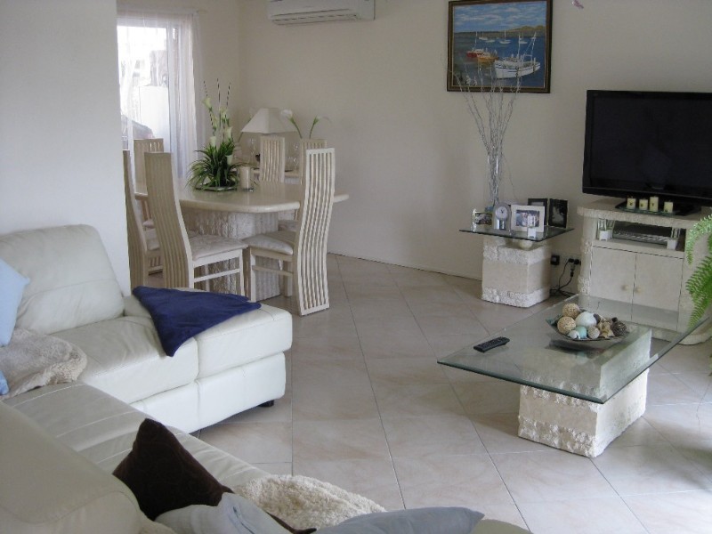 19 Linthaven Drive, Rothwell QLD 4022