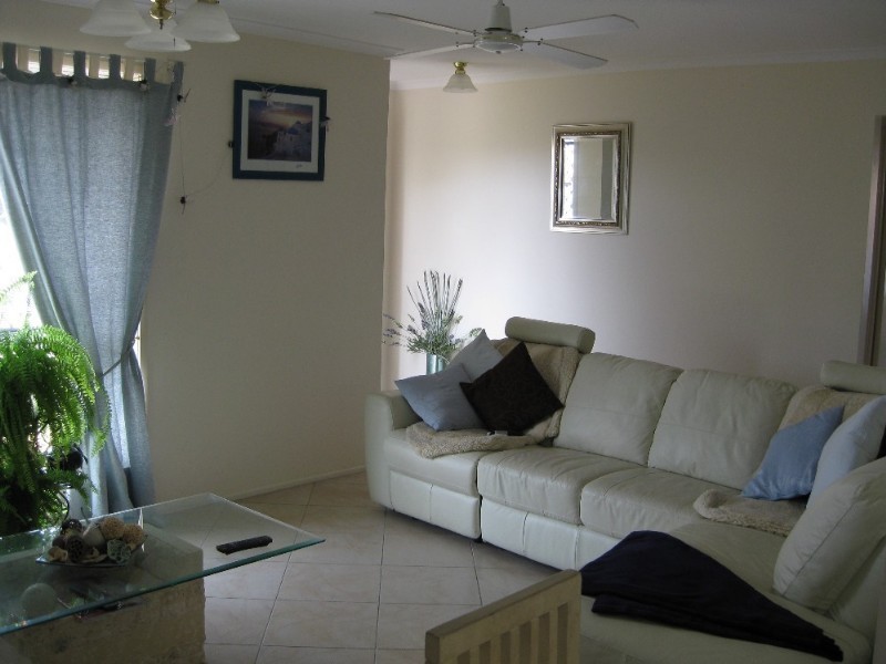 19 Linthaven Drive, Rothwell QLD 4022