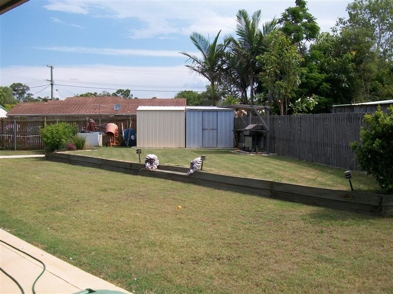 11 Dell Court, Caboolture QLD 4510