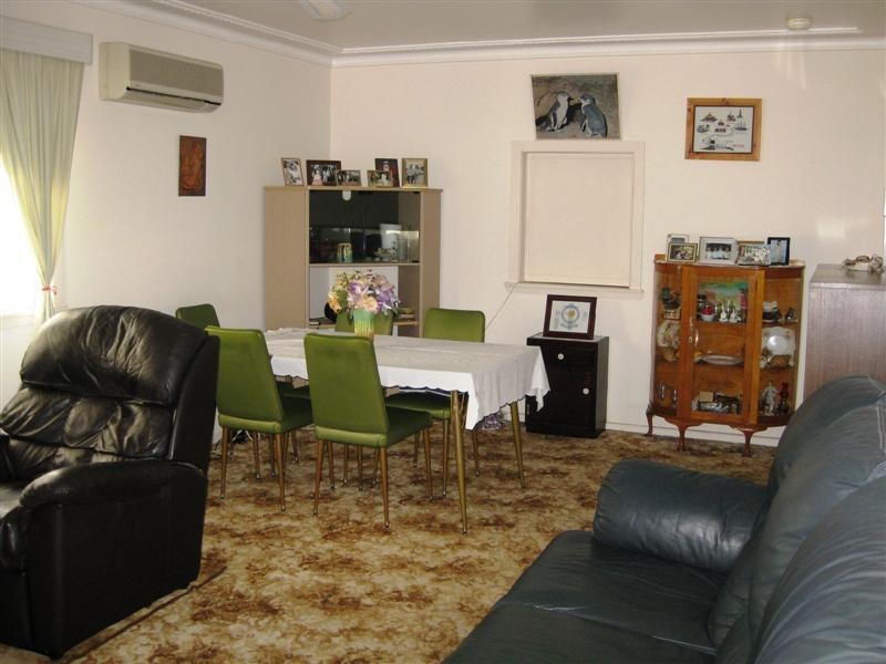 16 Crawford Street, Redcliffe QLD 4020