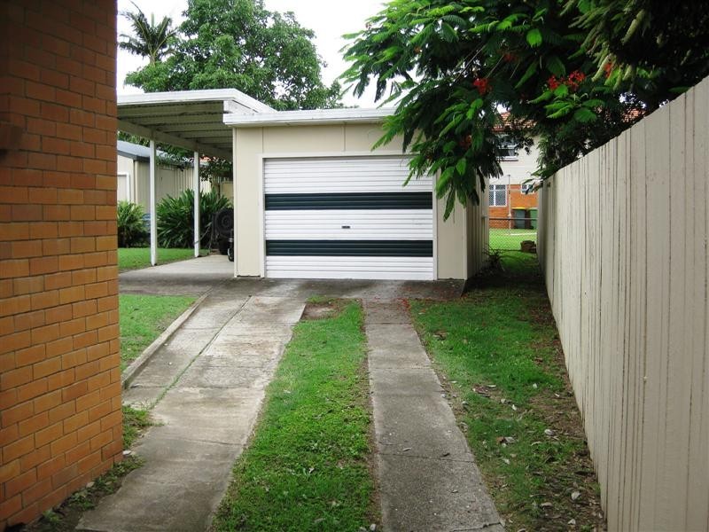 16 Crawford Street, Redcliffe QLD 4020