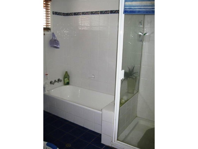 11 Victoria Avenue, Deception Bay QLD 4508