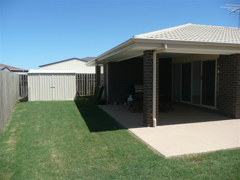 60 Hollywood Drive, Bellmere QLD 4510