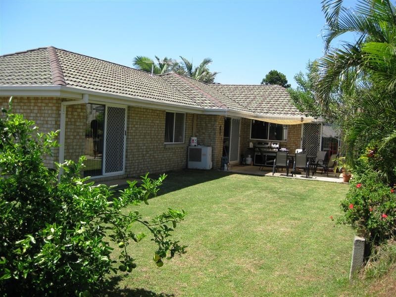 8 Hakea Court, Narangba QLD 4504