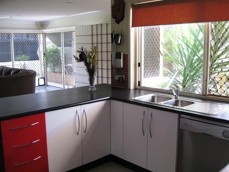 5 Jemma Street, Rothwell QLD 4022