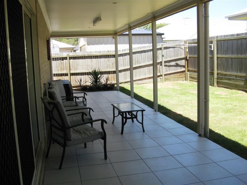 5 Jemma Street, Rothwell QLD 4022