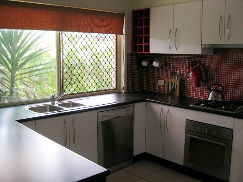 5 Jemma Street, Rothwell QLD 4022