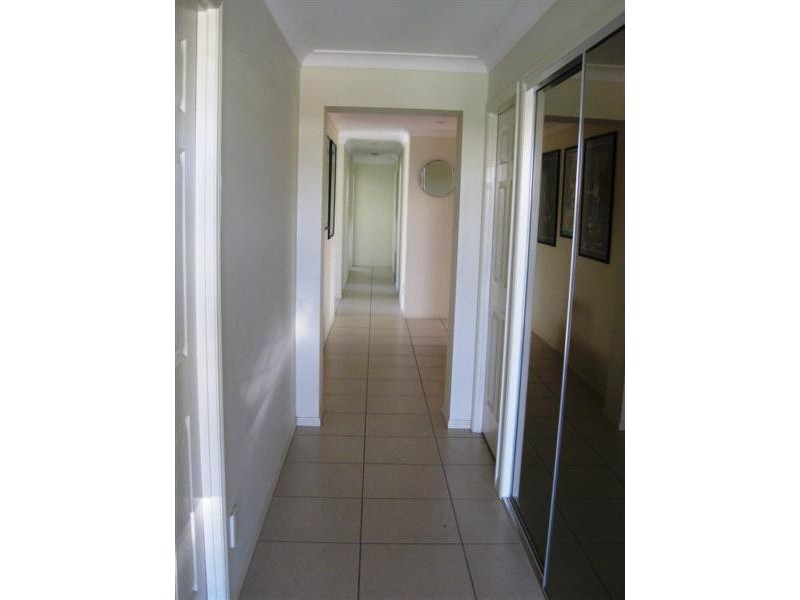 5 Jemma Street, Rothwell QLD 4022