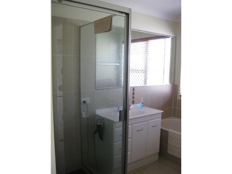 5 Jemma Street, Rothwell QLD 4022