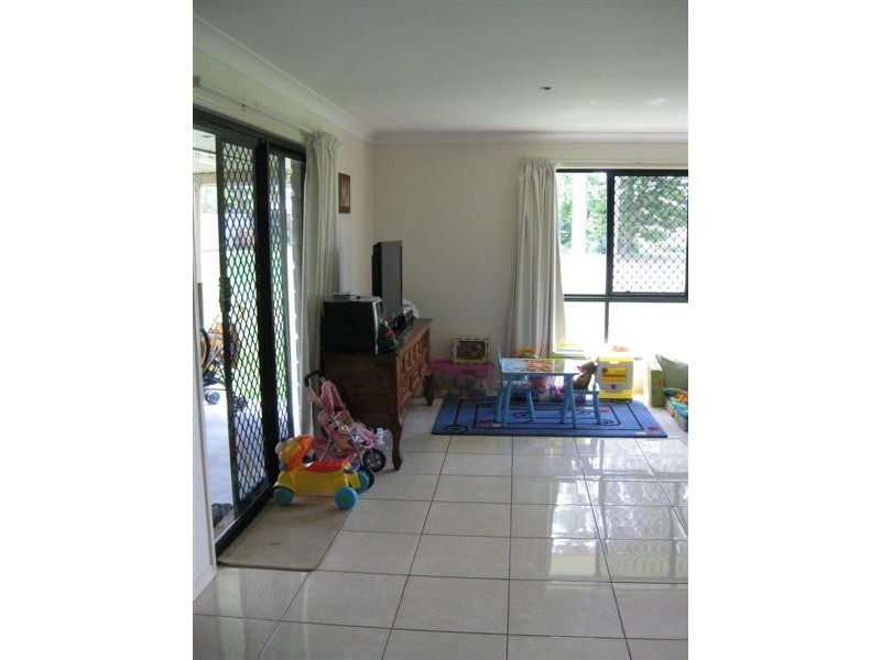 2-4 Abbeygrace Court, Caboolture QLD 4510