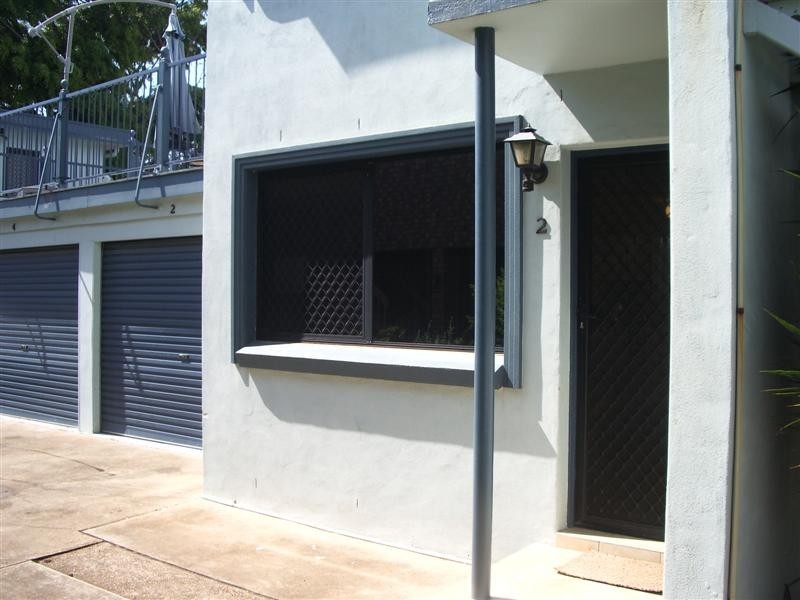 2/19 Prince Edward Parade, Redcliffe QLD 4020