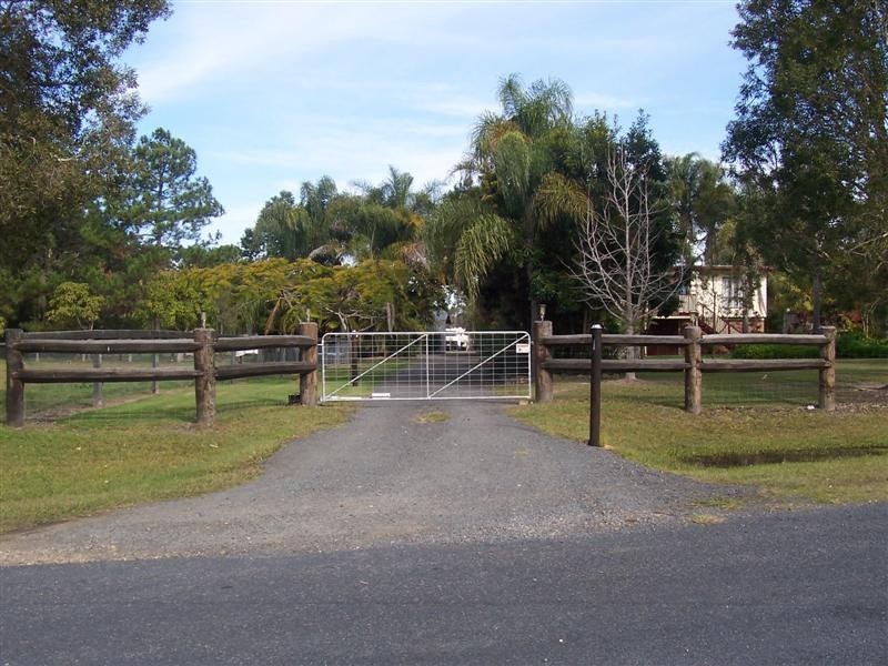 25 McConachy Road, Elimbah QLD 4516