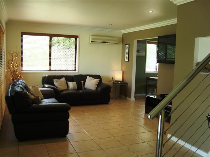 2 Magnolia Street, Margate QLD 4019