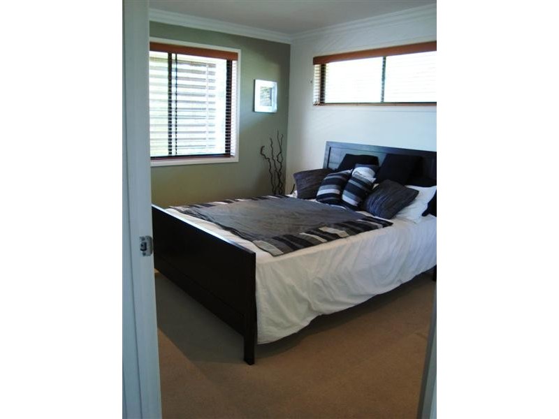 2 Magnolia Street, Margate QLD 4019