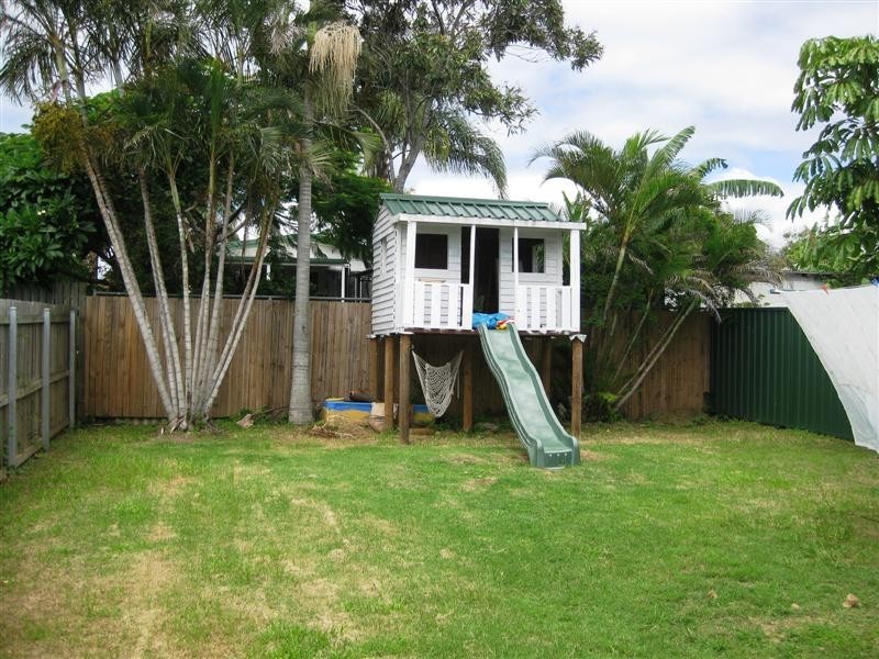 3 Dunbar Street, Margate QLD 4019