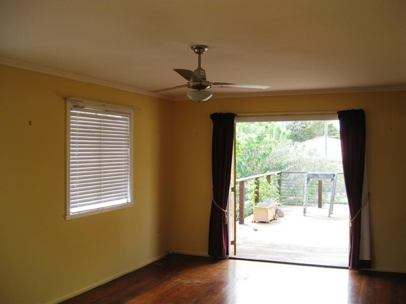 27A Blakeney Street, Woody Point QLD 4019