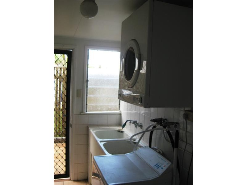 27A Blakeney Street, Woody Point QLD 4019