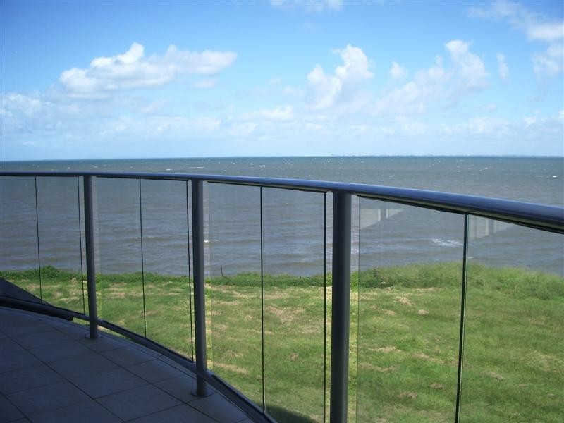 8/5 Lilla Street, Woody Point QLD 4019