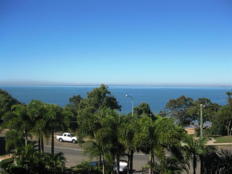 13/77 Marine Parade, Redcliffe QLD 4020