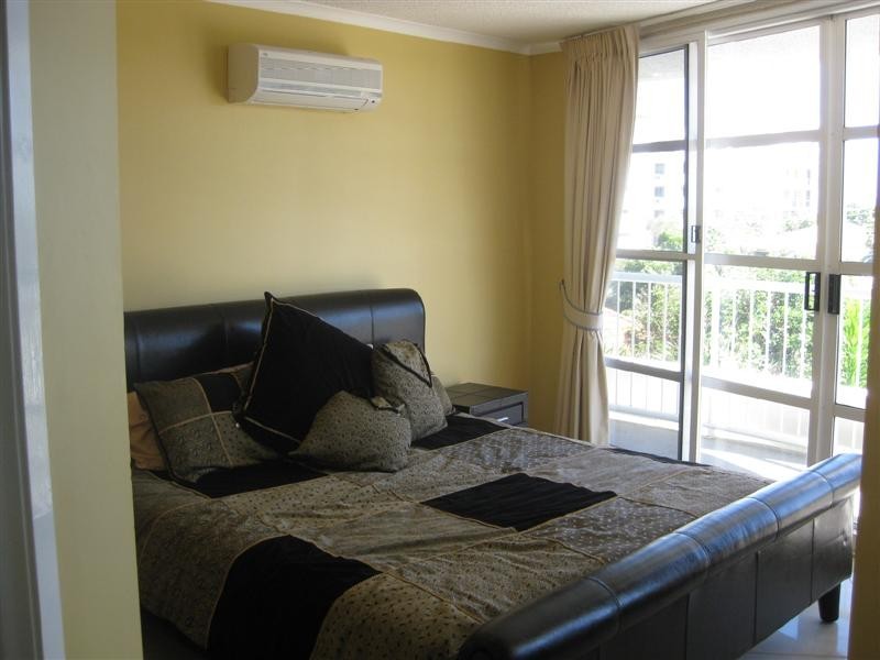 13/77 Marine Parade, Redcliffe QLD 4020