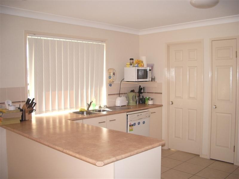 47 Ettie Street, Redcliffe QLD 4020